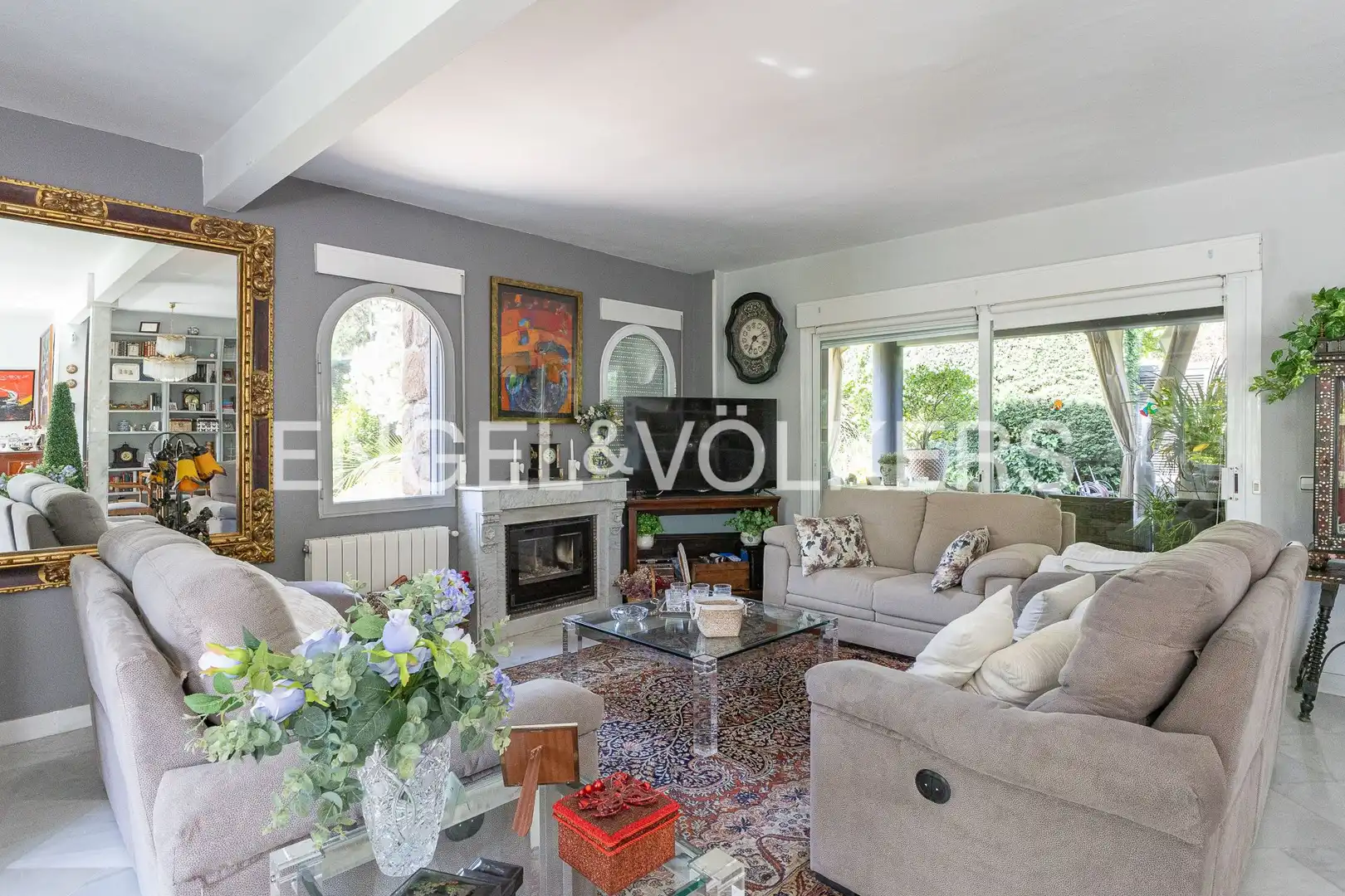 Living room of Houses for sale in Majadahonda  with Air Conditioner, Heating and Private garden