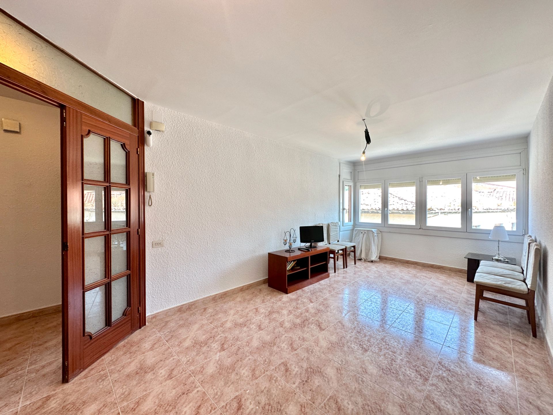 Sala d'estar de Pis en venda en Sant Pere de Torelló amb Forn