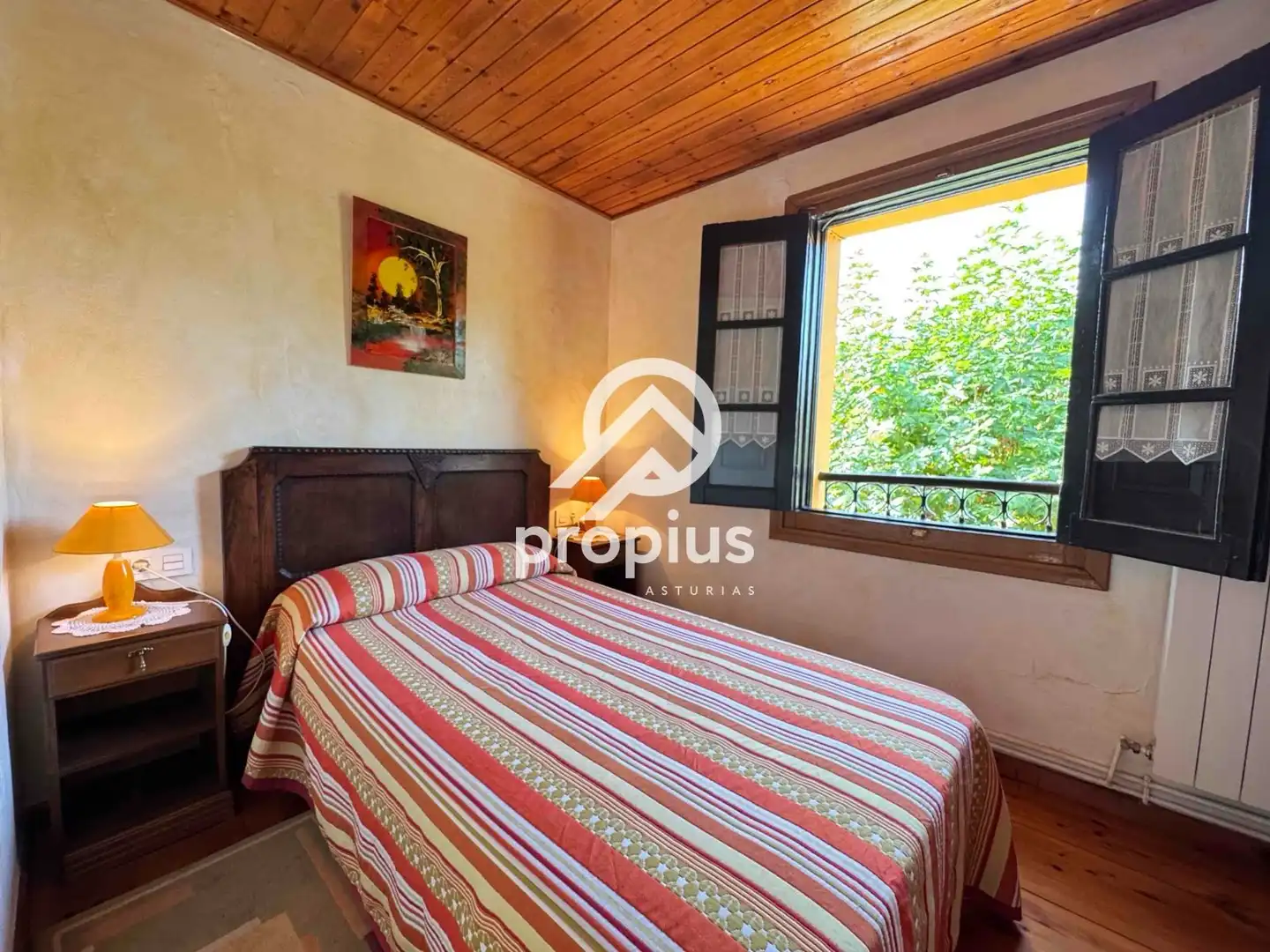 Habitación de Casa o chalet en venta en Parres con Calefacción, Jardín privado y Parquet