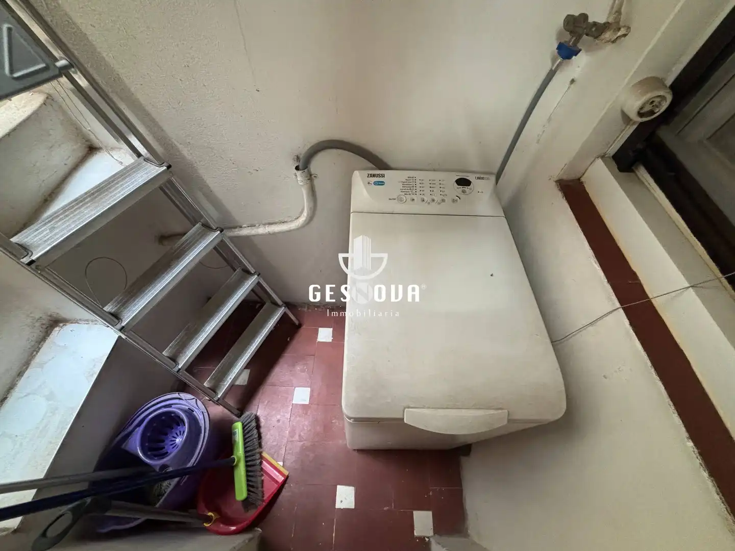 Wohnung zum Verkauf in L'Hospitalet de Llobregat mit Klimaanlage und Balkon