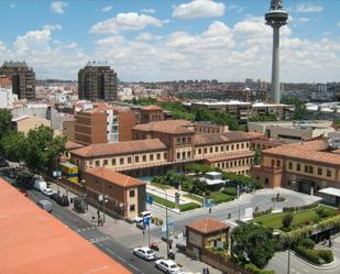 Exterior view of Attic to rent in  Madrid Capital  with Air Conditioner, Heating and Parquet flooring