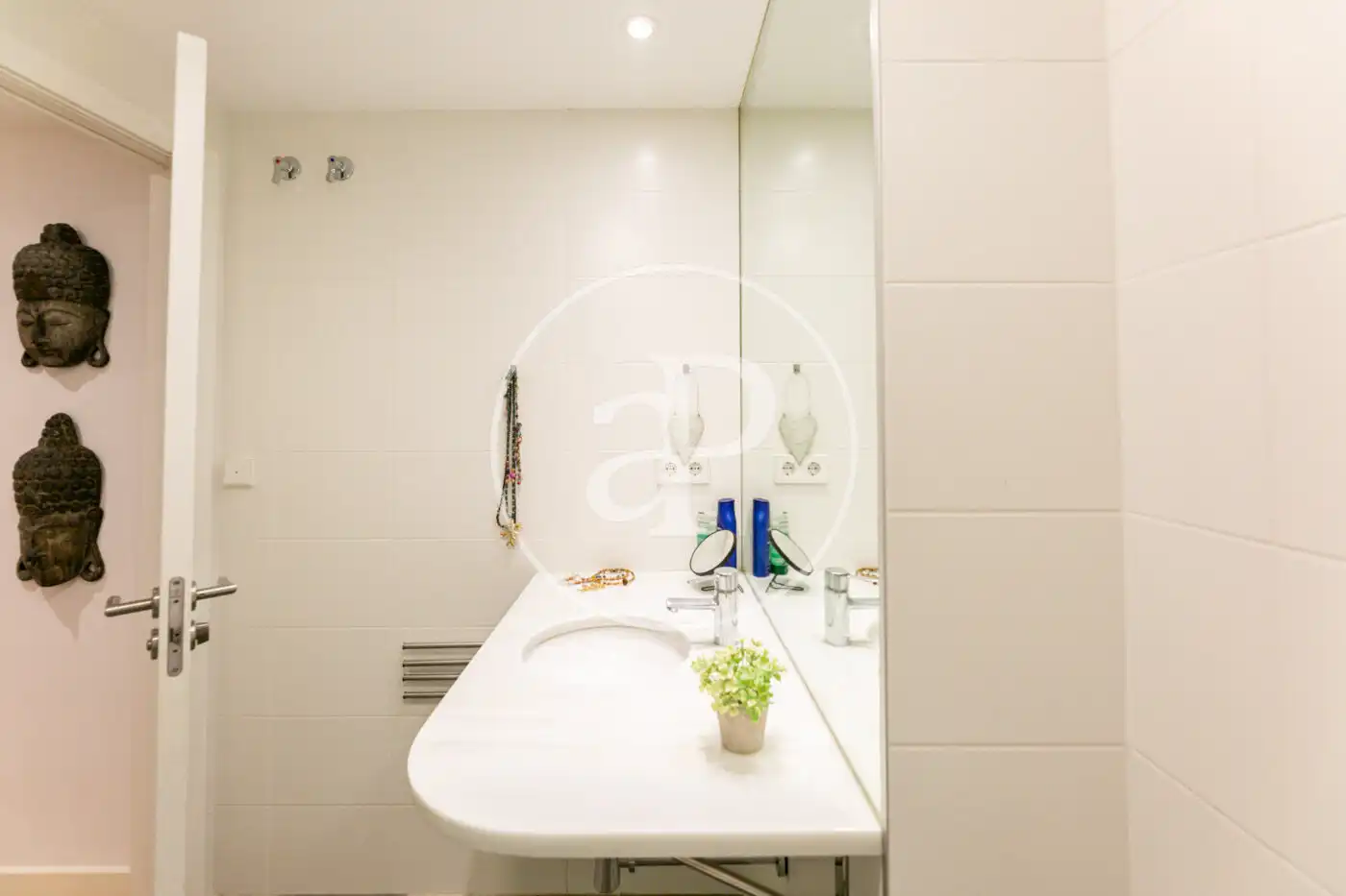 Badezimmer von Wohnung zur Miete in  Palma de Mallorca mit Klimaanlage, Terrasse und Möbliert