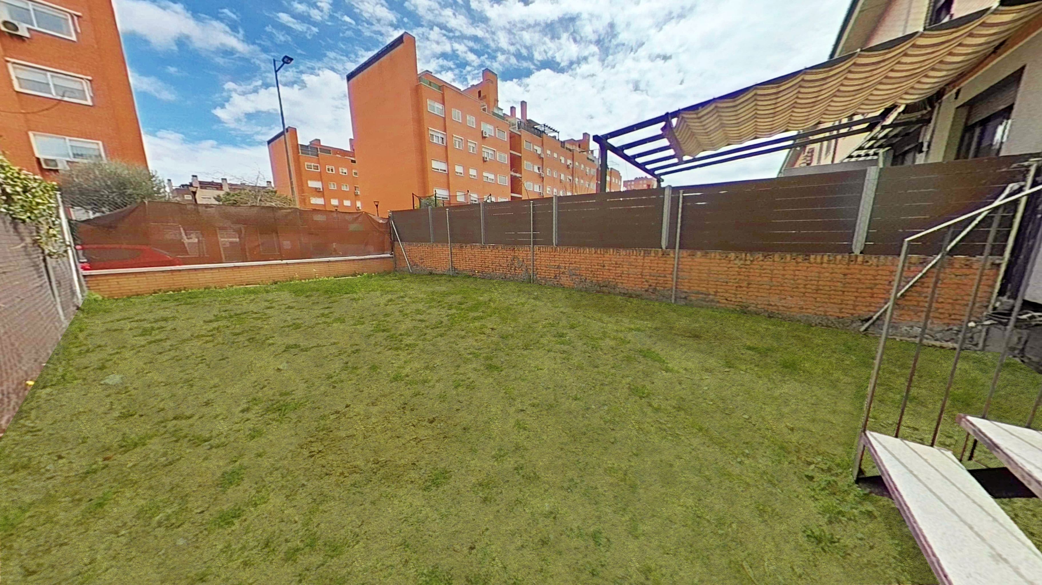 Garden of Single-family semi-detached for sale in Parla  with Heating and Oven