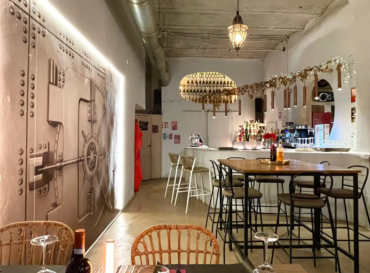 Local de alquiler en Figueres con Aire acondicionado, Terraza y Amueblado