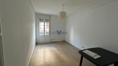 Foto 5 de Pis en venda a A Carballeira, Ourense Capital