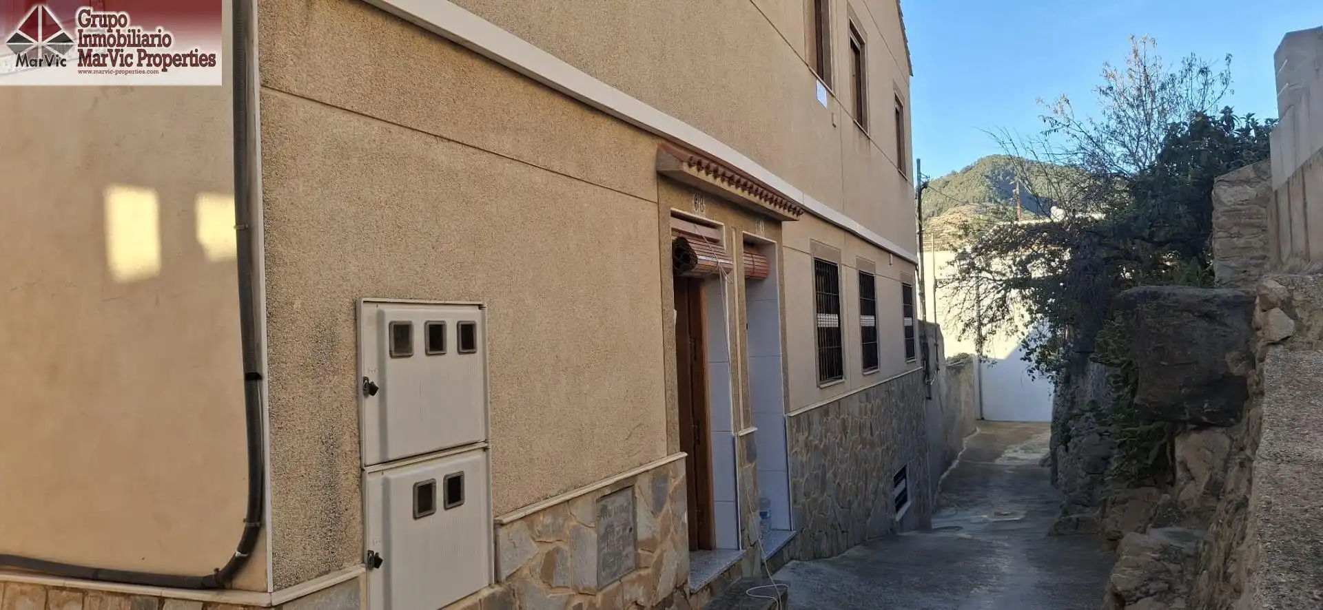 Vista exterior de Casa o chalet en venta en Sella con Terraza y Amueblado