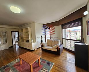 Living room of Flat to rent in Ourense Capital   with Heating, Parquet flooring and Storage room