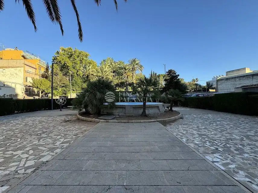 Exterior view of Garage for rent in Soneja