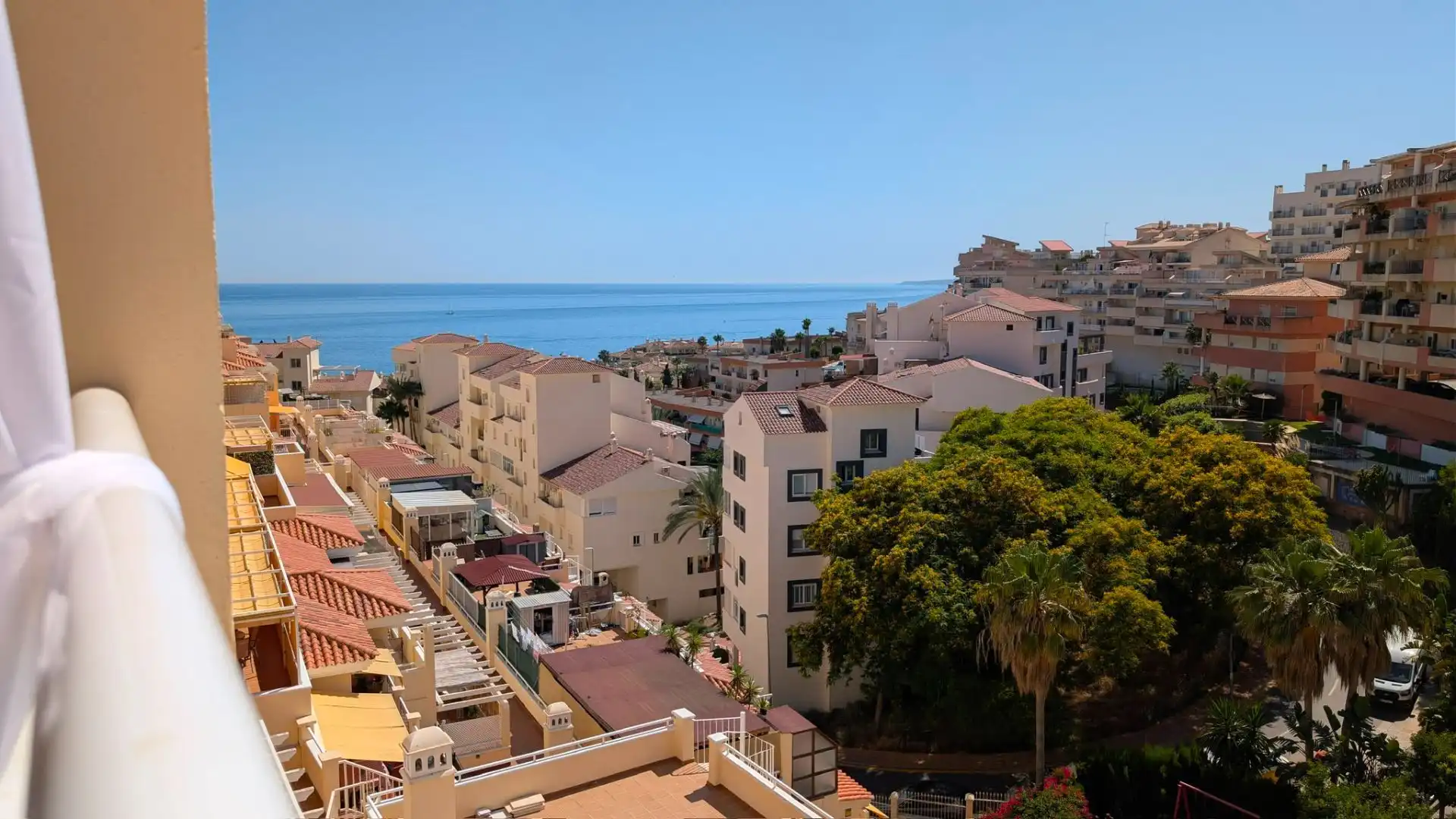Exterior view of Flat for sale in Benalmádena  with Air Conditioner, Heating and Terrace