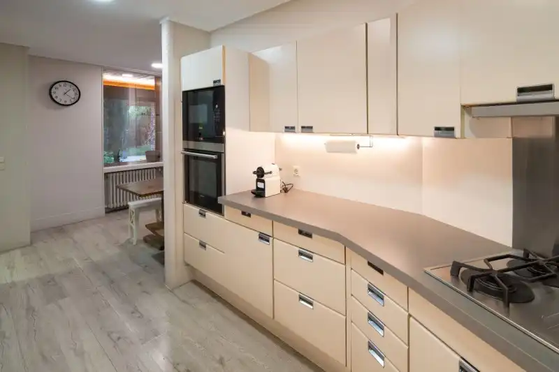 Cuina de Casa o xalet en venda en Las Rozas de Madrid amb Aire condicionat, Calefacció i Parquet