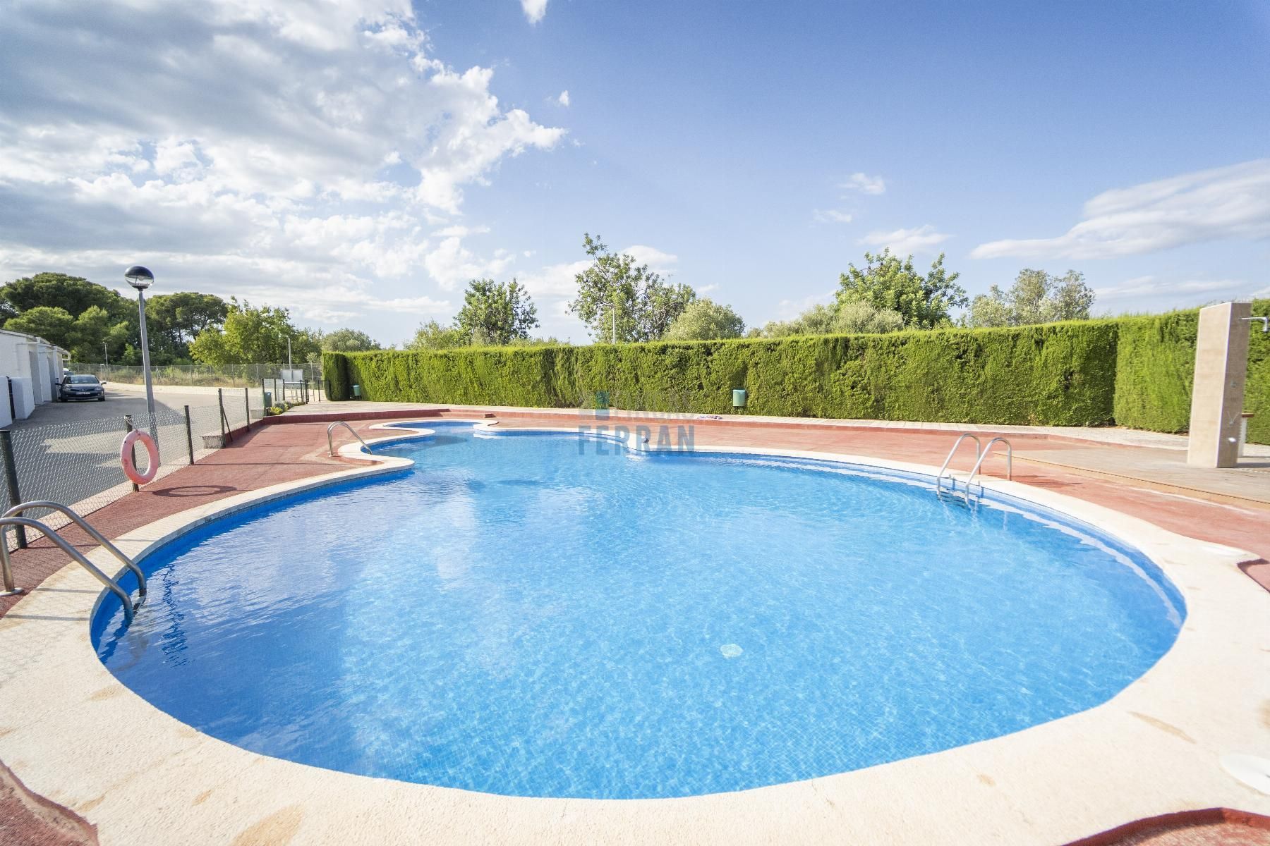 Piscina de Casa o xalet en venda en El Vendrell amb Aire condicionat, Terrassa i Moblat