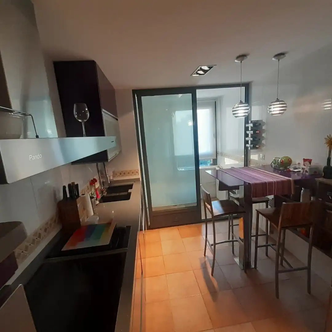 Küche von Wohnung zur Miete in Santander