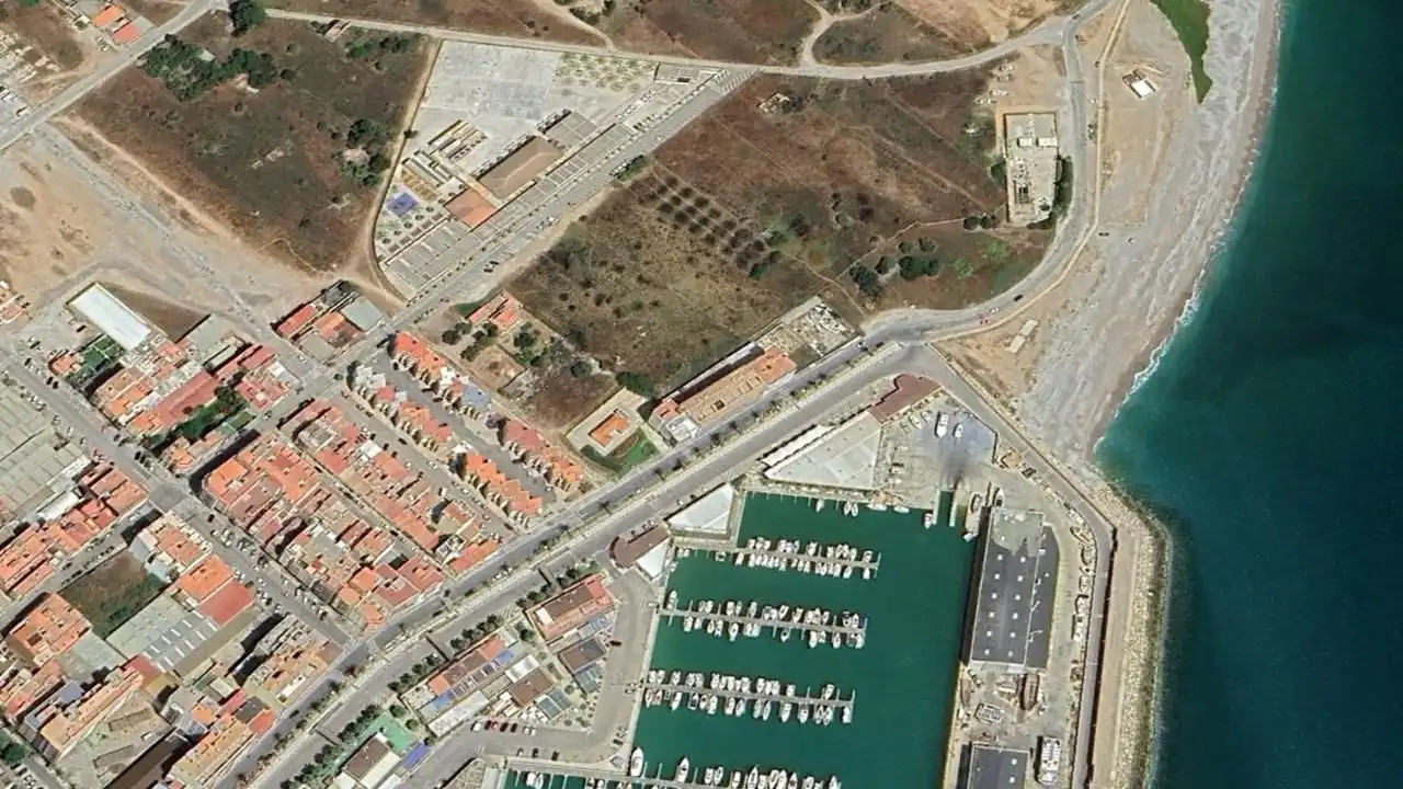 Terreno residencial en venta en Avenida del Marqués de Benicarló, imagen 6