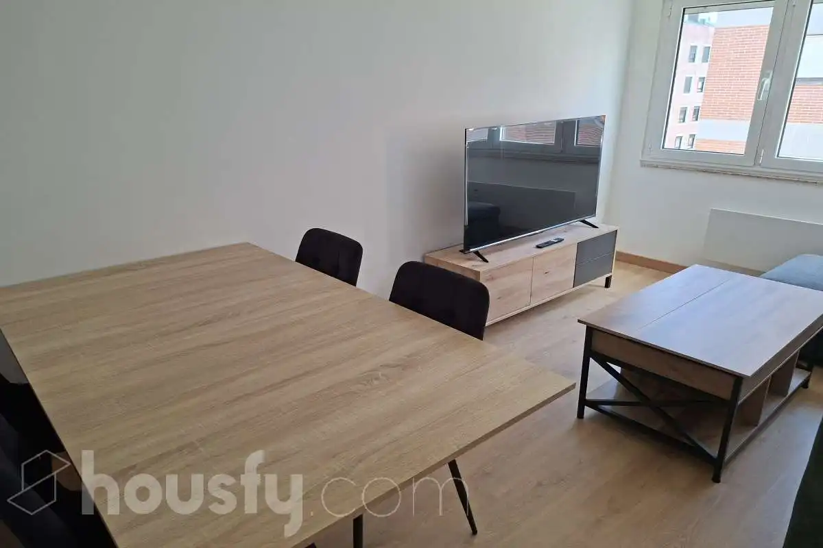Sala de estar de Piso de alquiler en Siero con Calefacción, Parquet y Terraza