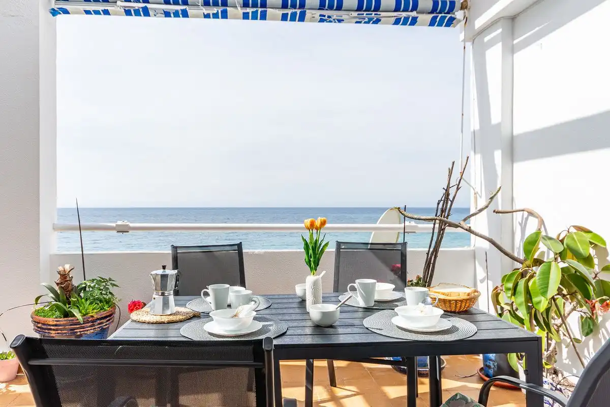 Terraza de Apartamento de alquiler en Almuñécar con Terraza y Amueblado