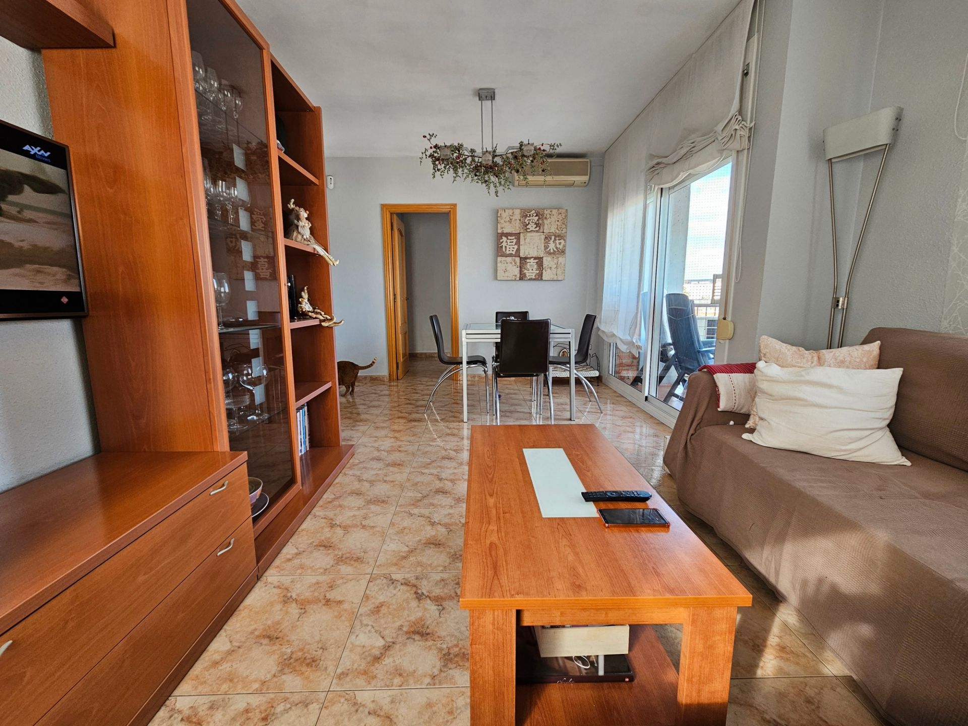 Living room of Flat for sale in Sabadell  with Oven and Balcony