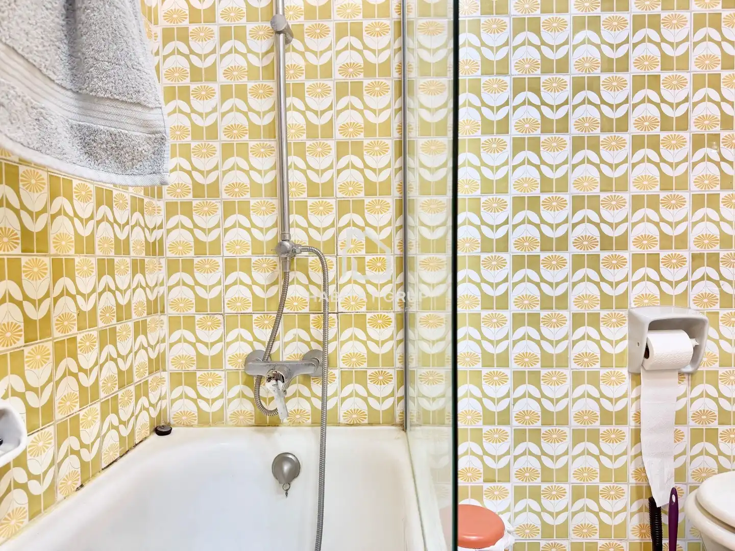 Bathroom of Houses for sale in Girona  with Heating and Terrace