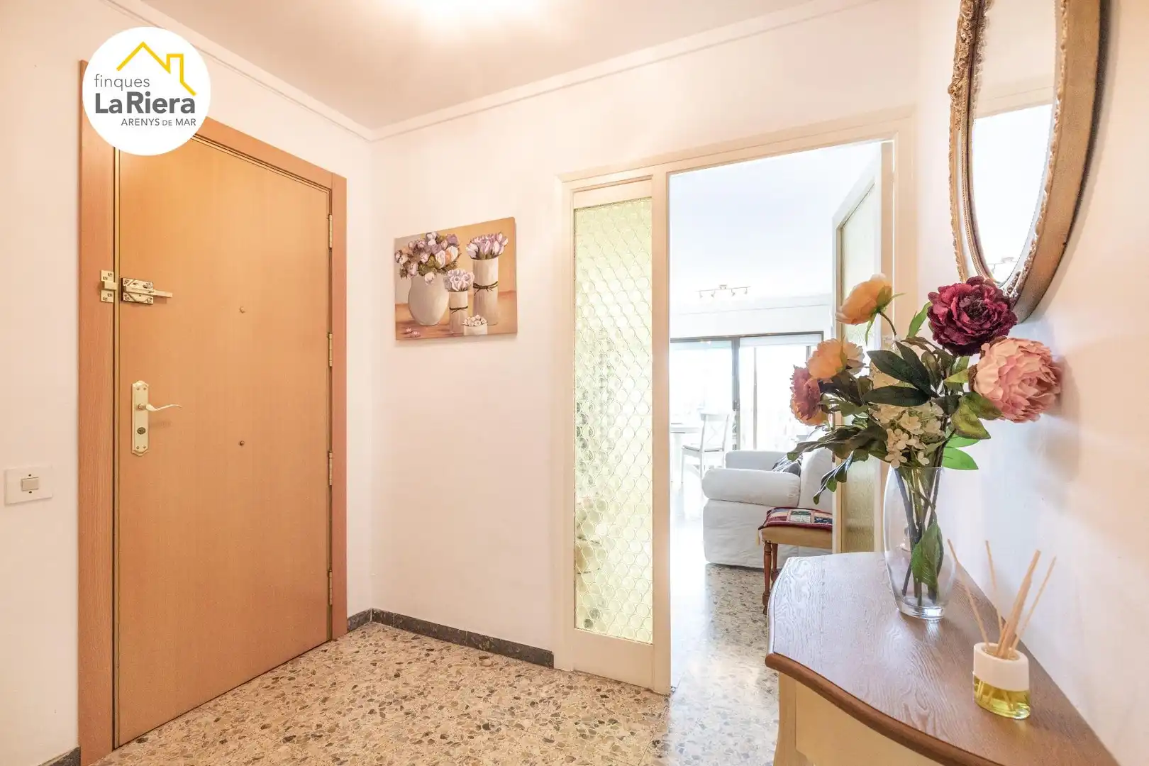 Wohnung zum Verkauf in Arenys de Mar mit Klimaanlage, Terrasse und Alarm