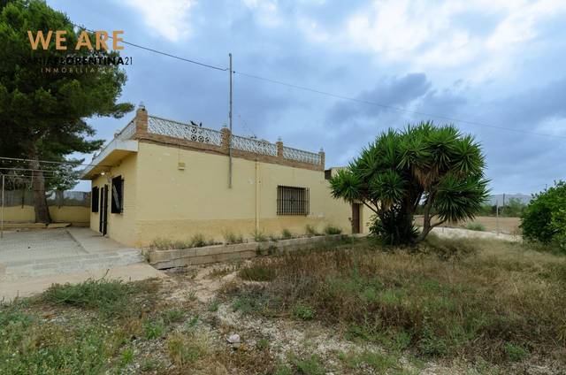 Casa-chalet en Venta en Roldán