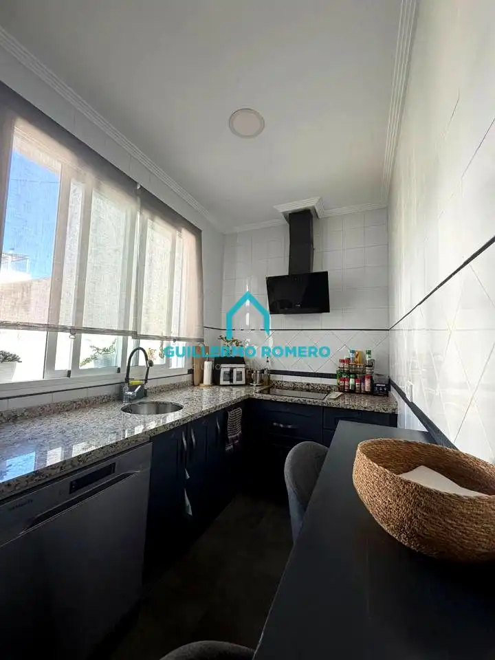 Cocina de Dúplex en venta en Coria del Río