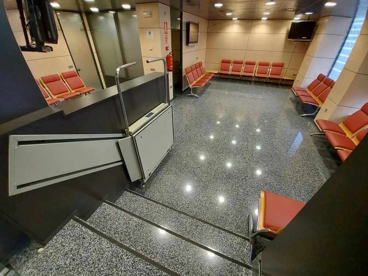 Office for sale in Alcorcón  with Air Conditioner and Alarm