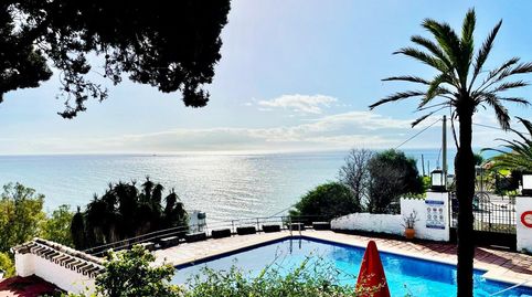 Foto 4 de Casa o xalet en venda a Calle Calle Hidalga, Torremuelle, Benalmádena
