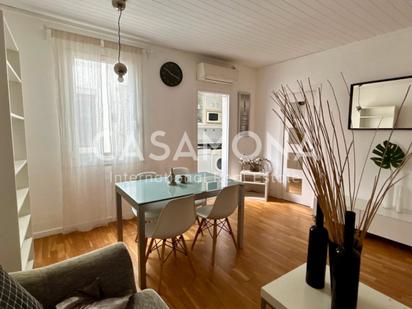 Sala d'estar de Apartament en venda en  Barcelona Capital amb Aire condicionat