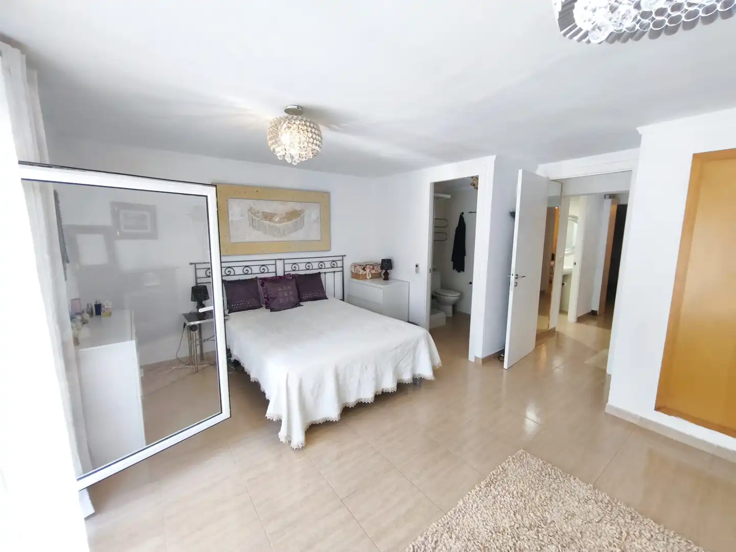 Dormitori de Casa adosada en venda en Salou amb Aire condicionat, Calefacció i Jardí privat