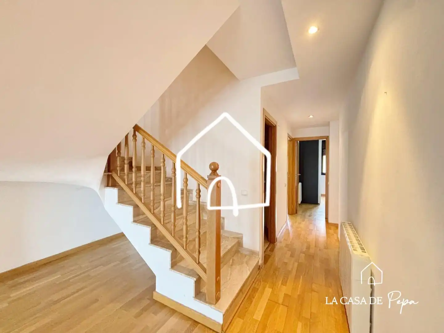 Ático en venta en Begues con Calefacción, Parquet y Balcón