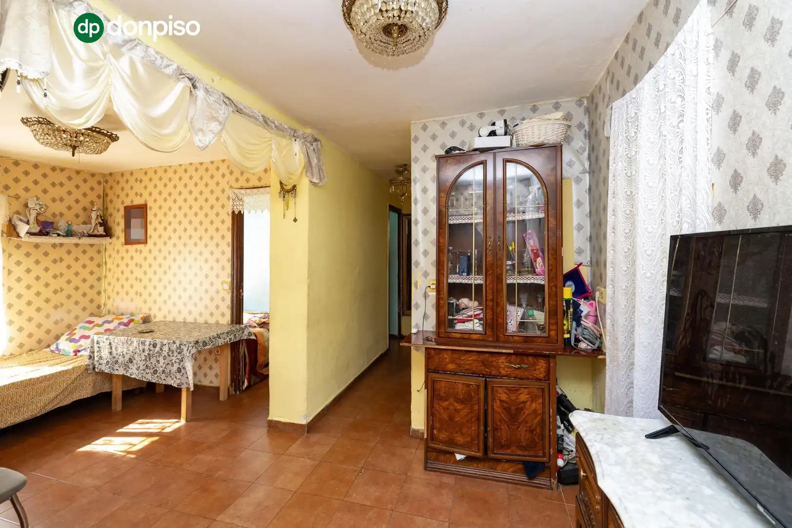 Ground floor for sale in Zaidín