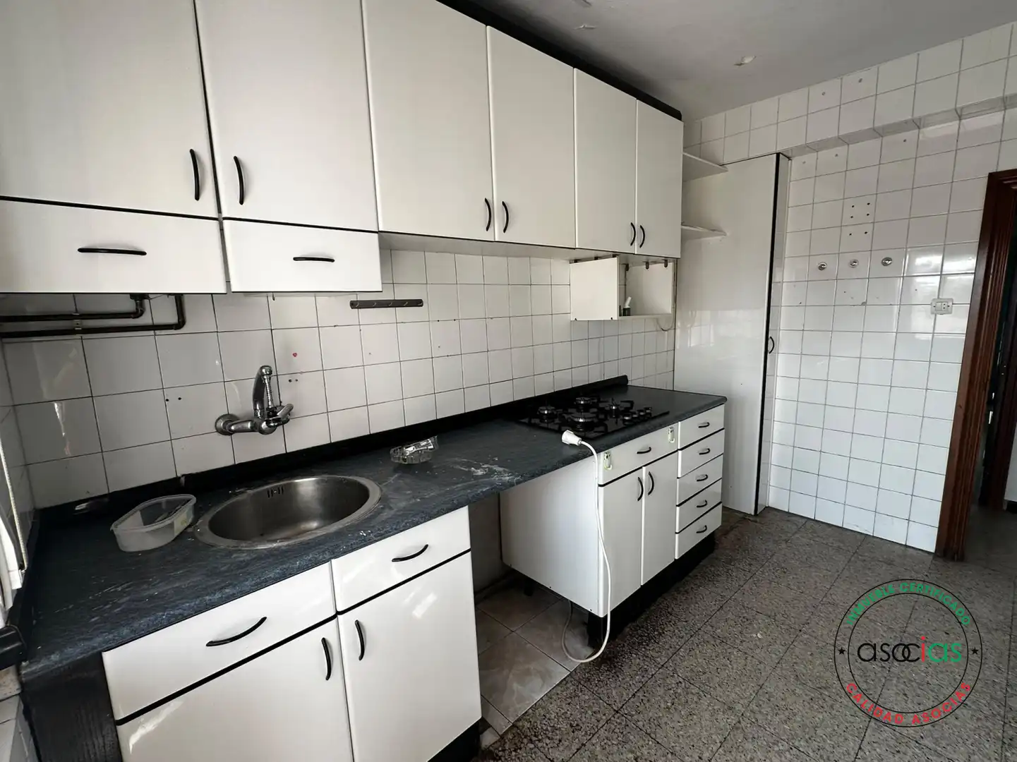 Cocina de Piso en venta en Gijón  con Calefacción