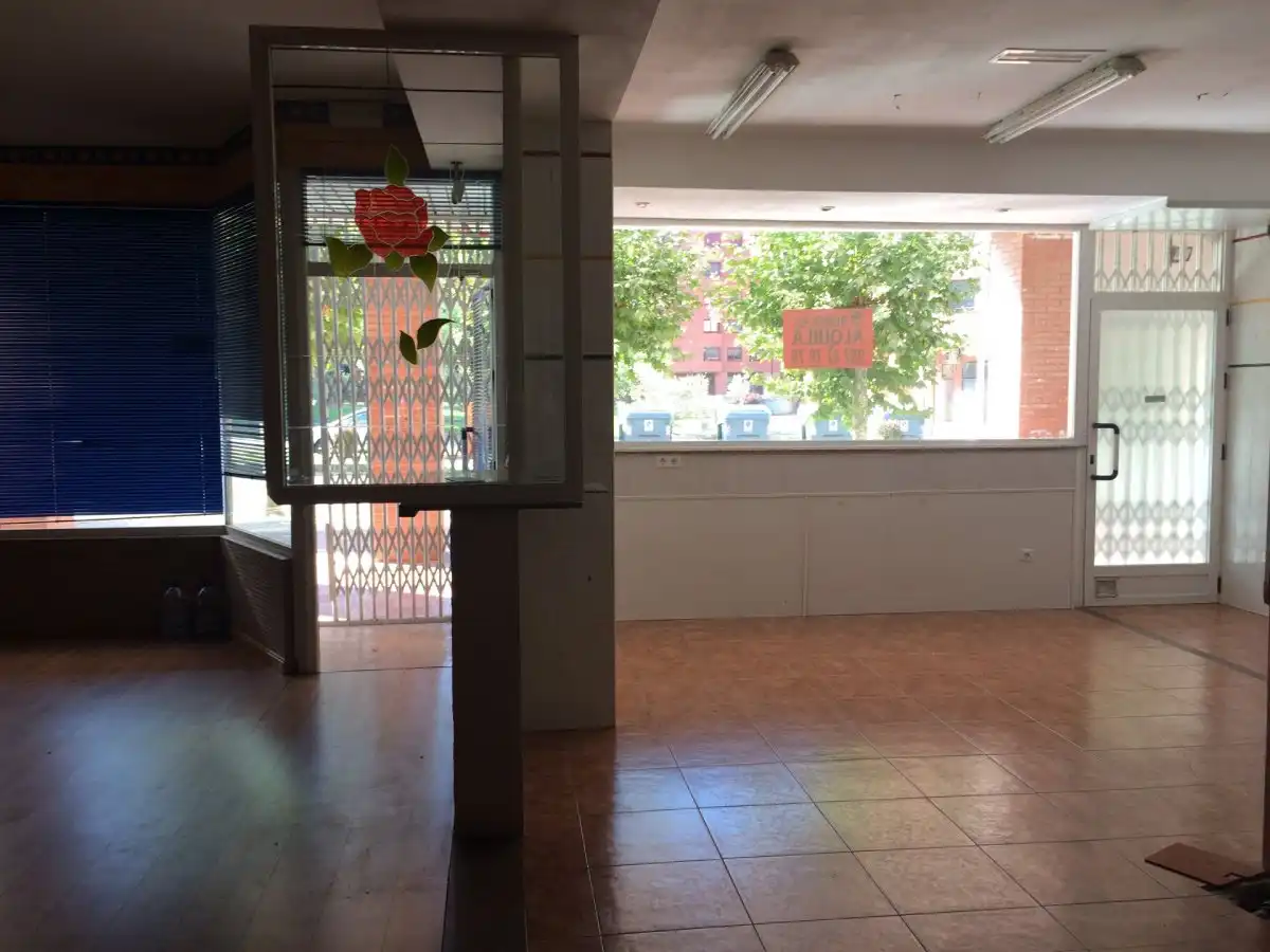 Local comercial en alquiler en huertas sacrame  en  ponferrada 6, imagen 12