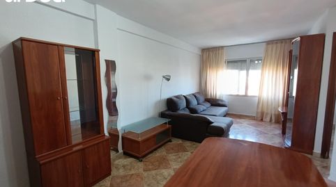 Foto 3 de Piso en venta en Portada Alta - Pol. Crta. De Cártama, Málaga Capital