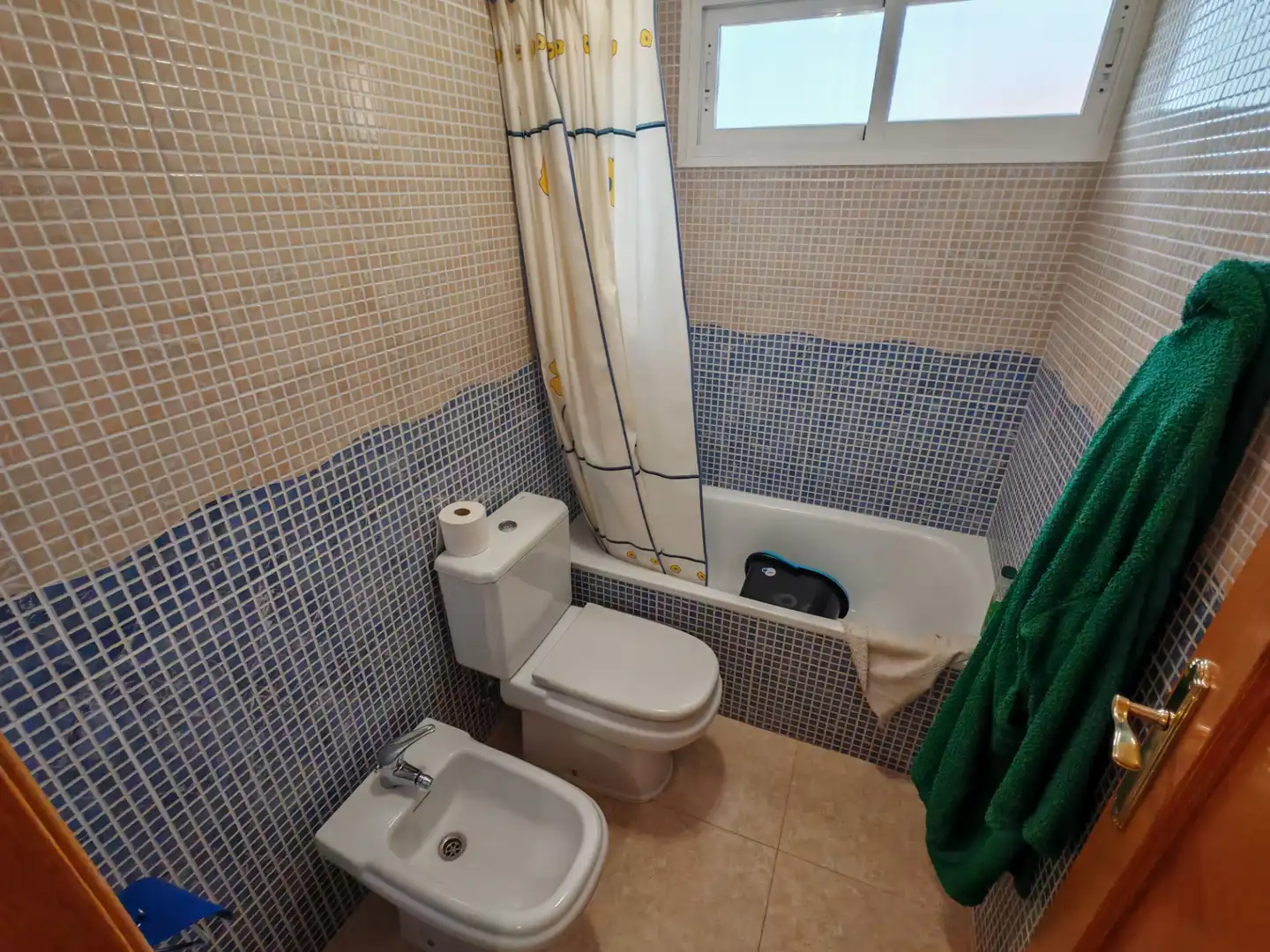Bany de Casa adosada en venda en Quismondo amb Aire condicionat, Calefacció i Parquet