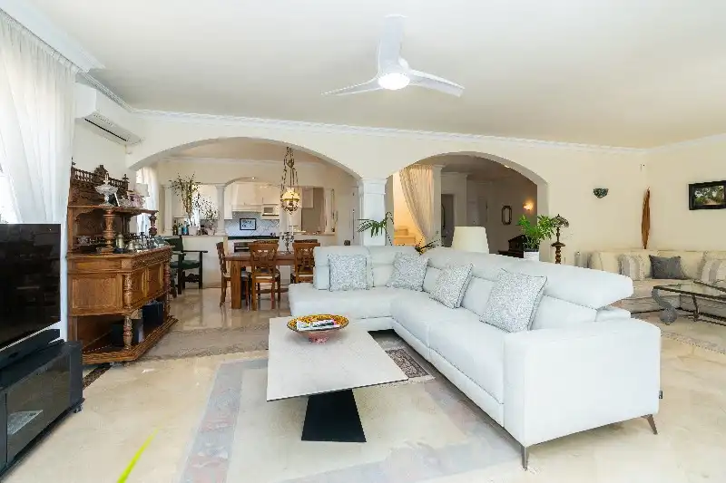 Detached house with pool for sale in La Cala Mijas, imagen 17