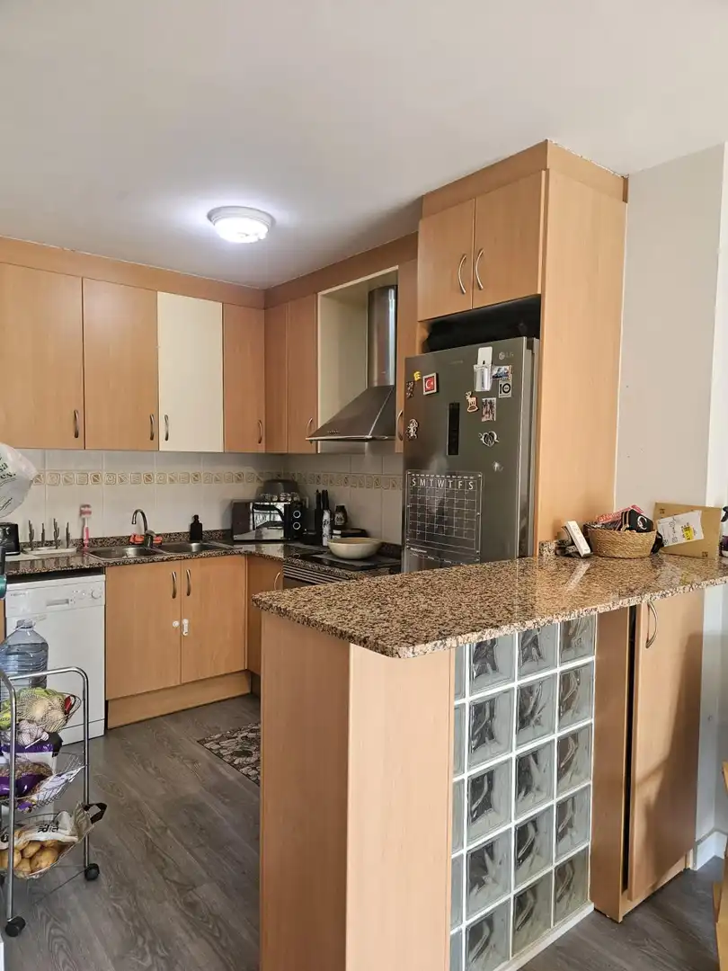 Cuina de Dúplex en venda en Esparreguera amb Aire condicionat, Parquet i Balcó