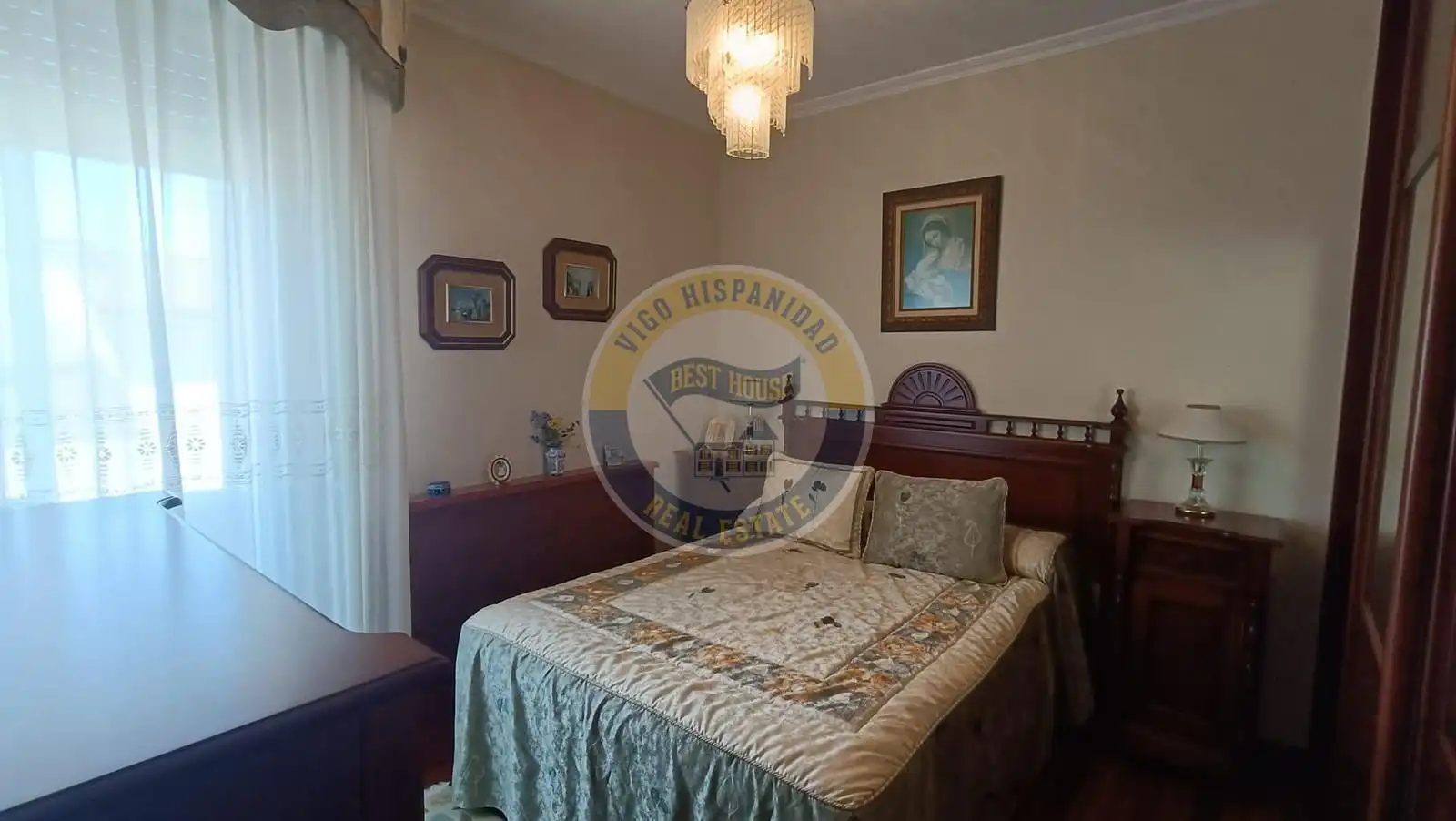 Habitación de Casa adosada en venta en Vigo  con Calefacción, Terraza y Trastero