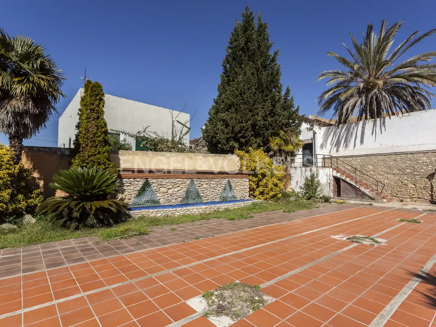 Vista exterior de Edificio en venta en Amposta