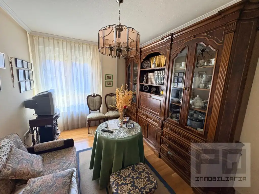 Wohnzimmer von Wohnung zum Verkauf in Ávila