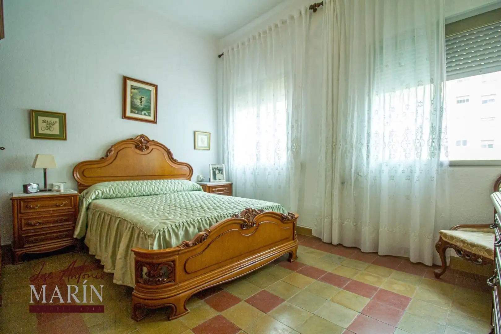 Dormitori de Casa adosada en venda en Badajoz amb Aire condicionat, Jardí privat i Terrassa