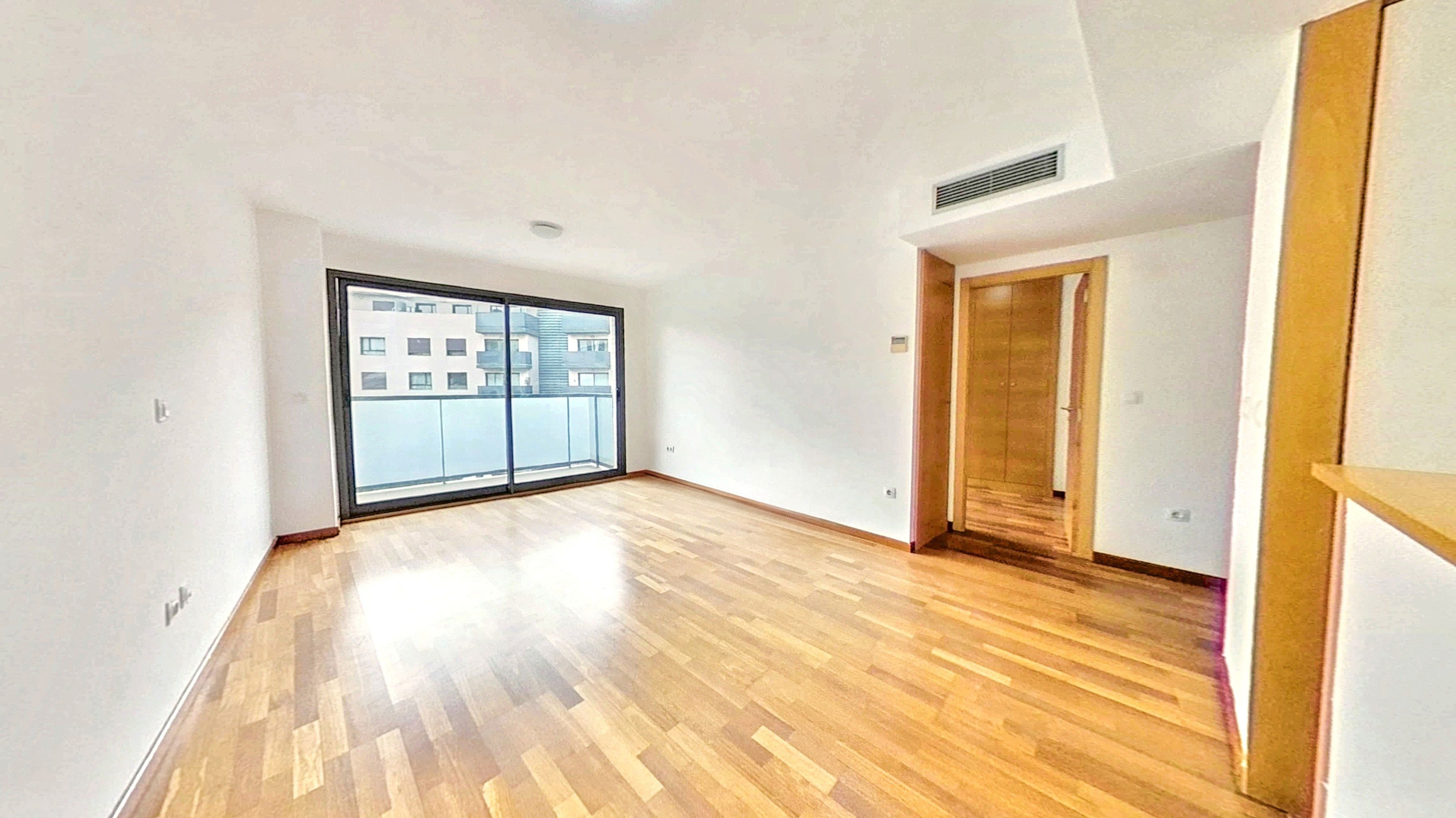 Living room of Flat for sale in  Valencia Capital  with Air Conditioner, Terrace and Swimming Pool