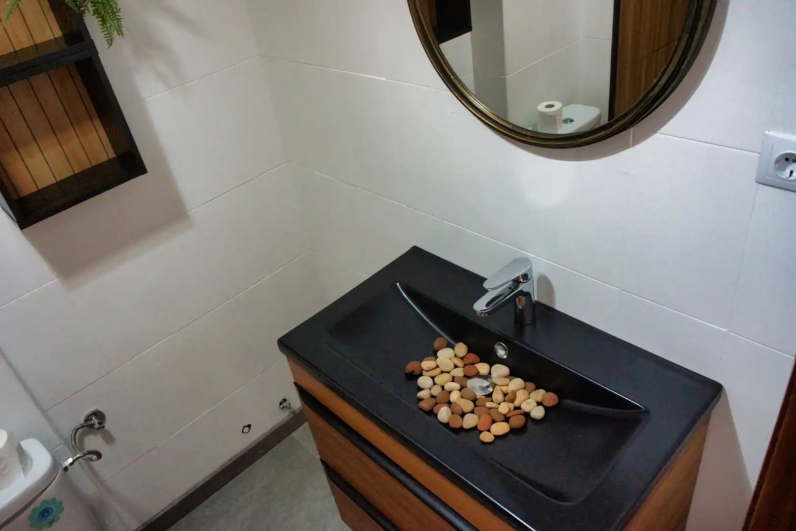 Bathroom of Flat for sale in Corvera de Asturias  with Parquet flooring, Storage room and Furnished