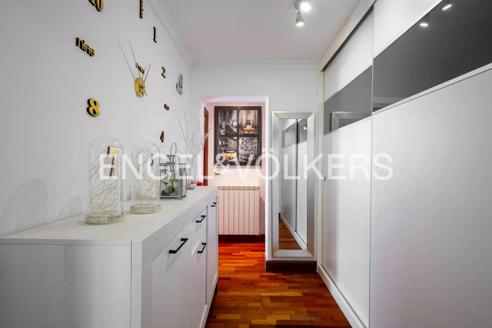 Flat for sale in Donostia - San Sebastián   with Air Conditioner, Heating and Private garden