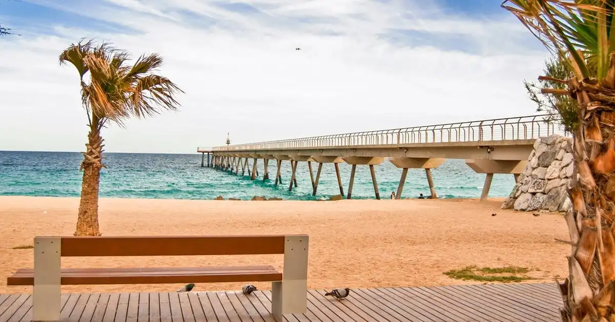 Außenansicht von Gebäude zum Verkauf in Badalona