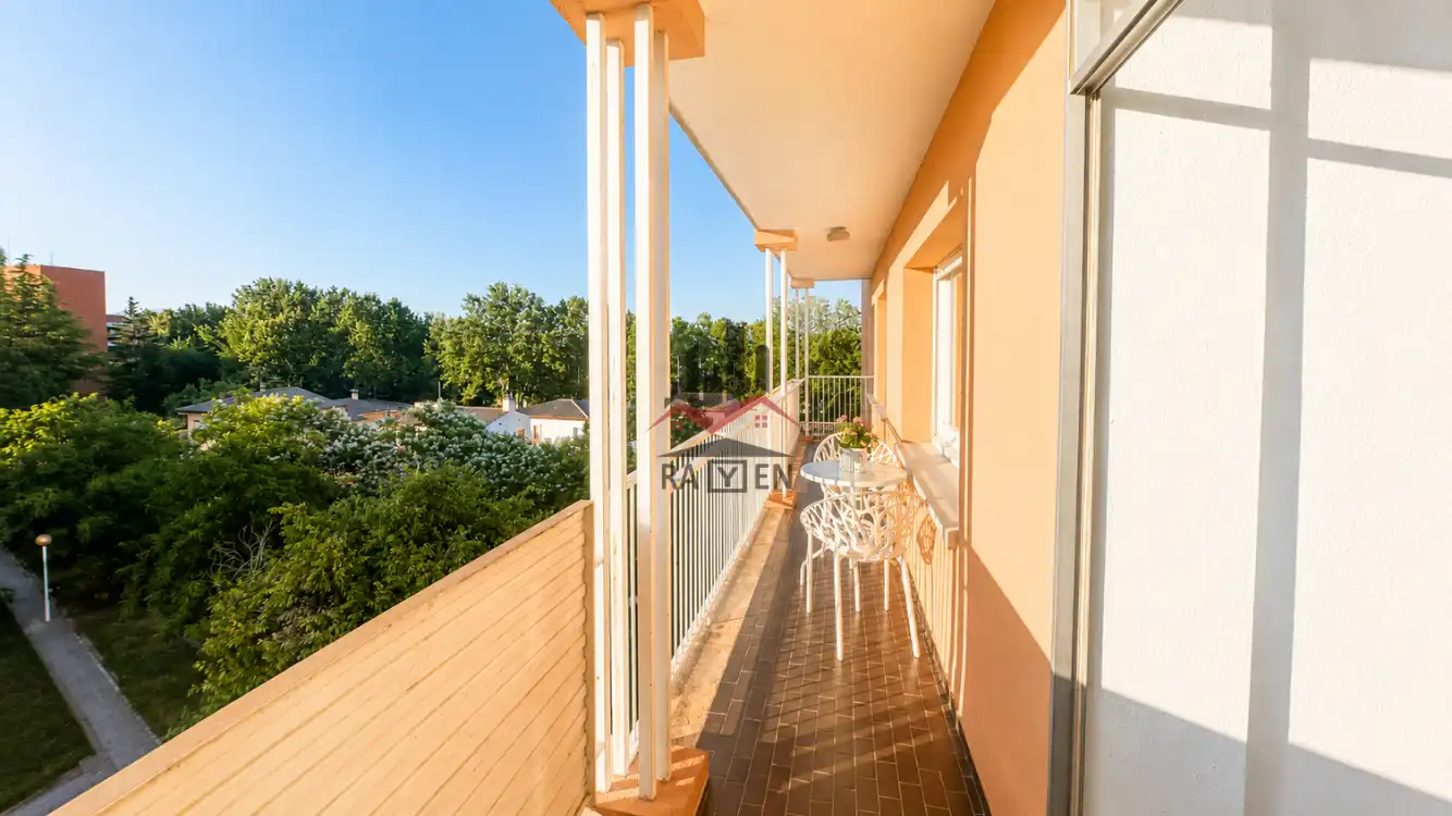 Piso en venta en Eixample - Horta Capallera