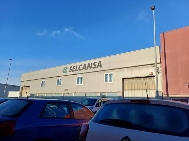 Nave industrial en Alquiler en Peñacastillo - Nueva Montaña