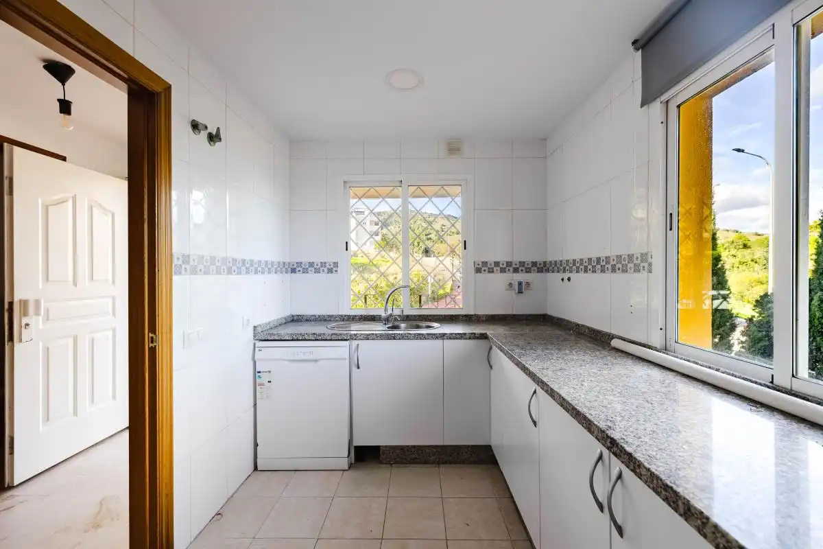 Cocina de Casa adosada en venta en Benalmádena con Calefacción, Jardín privado y Terraza