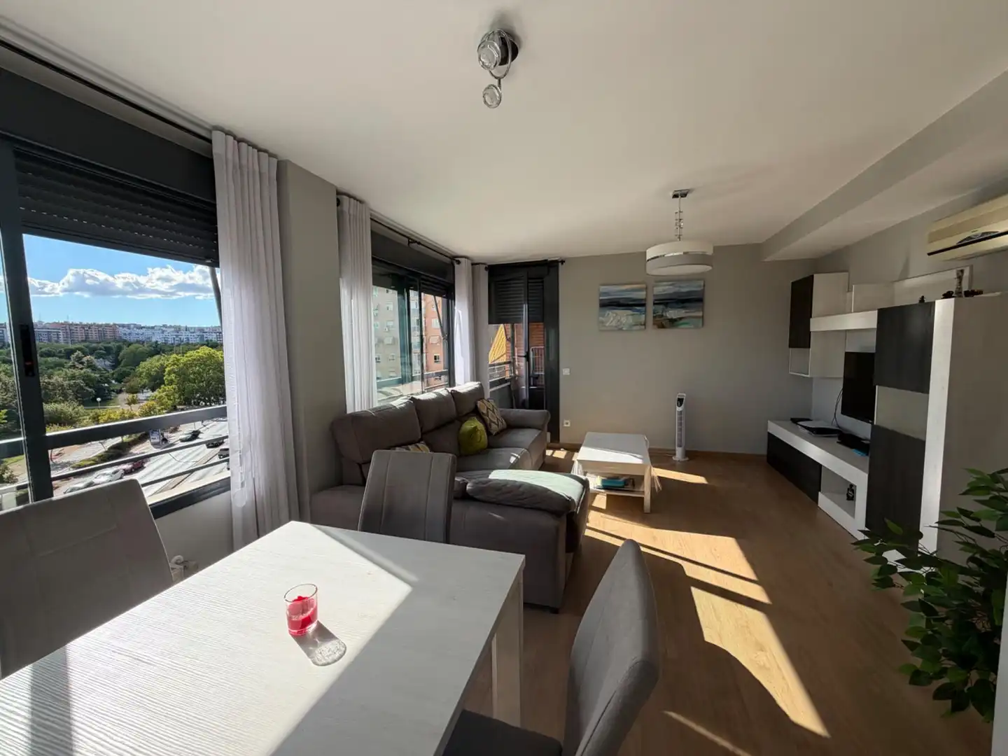 Sala de estar de Piso en venta en Madrid con Aire acondicionado, Calefacción y Parquet