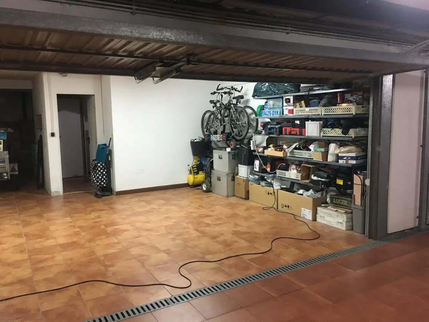 Casa adosada en venta en Alonsotegi con Calefacción, Jardín privado y Trastero