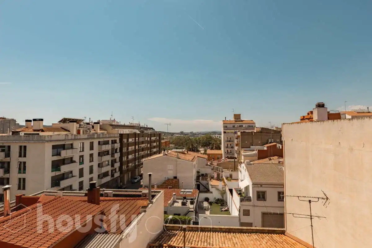 Dormitori de Àtic en venda en Vilafranca del Penedès amb Aire condicionat, Calefacció i Terrassa